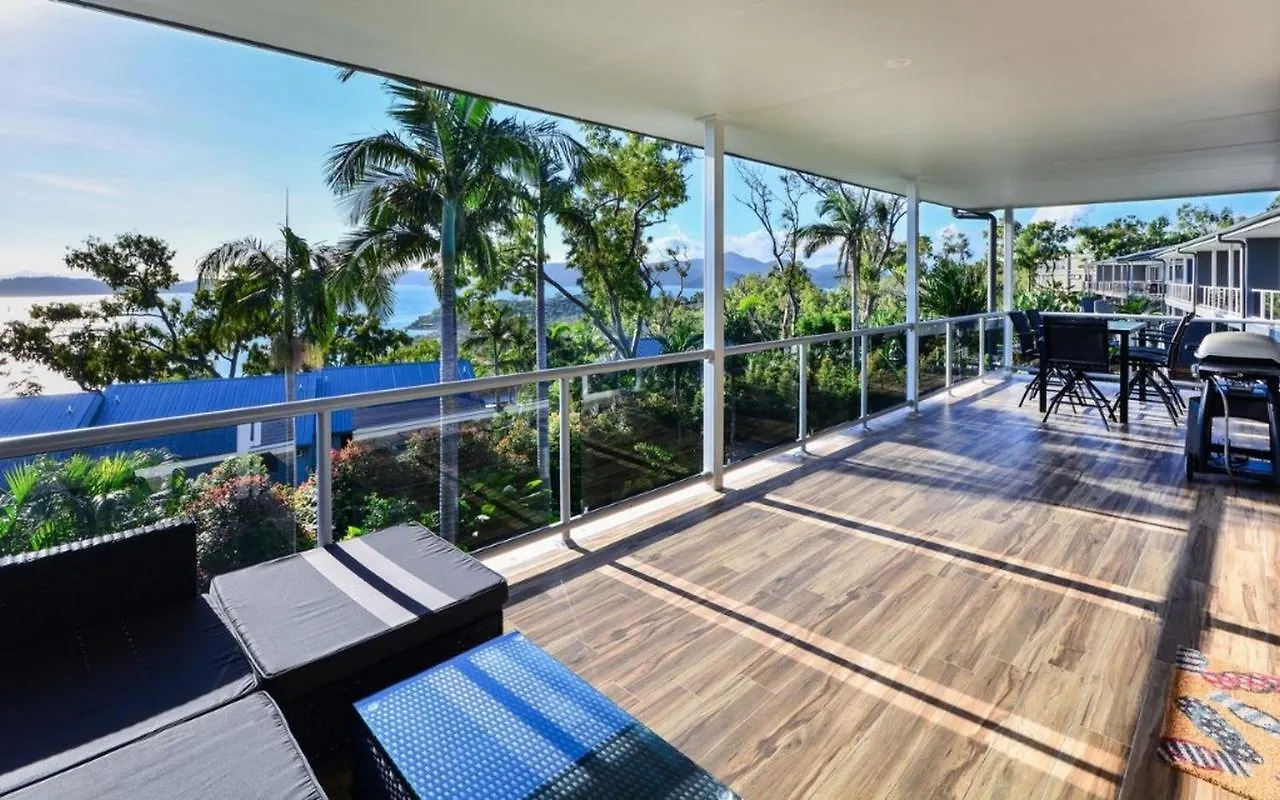 Blue Water Views Apartment Hamilton Island 0*,
